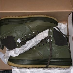 Nike Lunar Force Sneaker Boot (Olive Green)